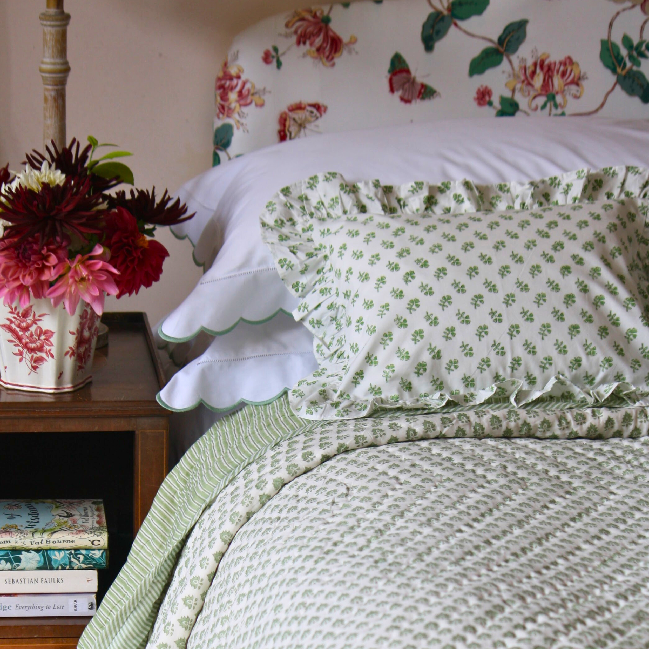 Green Ditsy Floral Ruffle Baby pillowcase