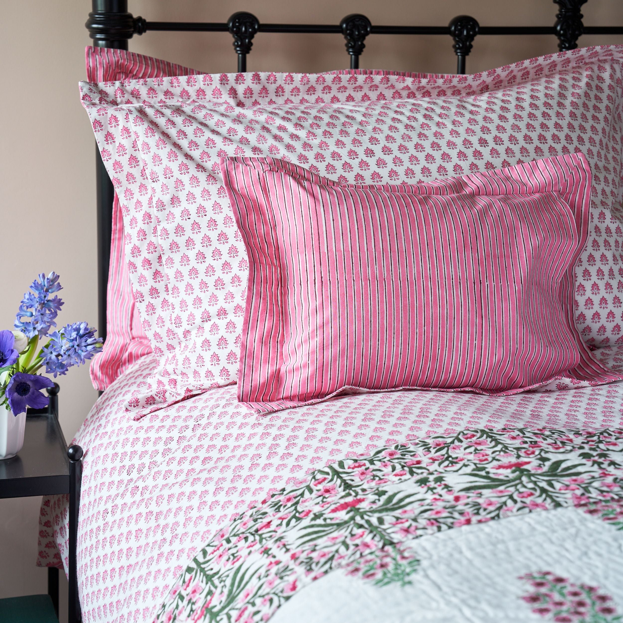 Pink Pomily Duvet Cover