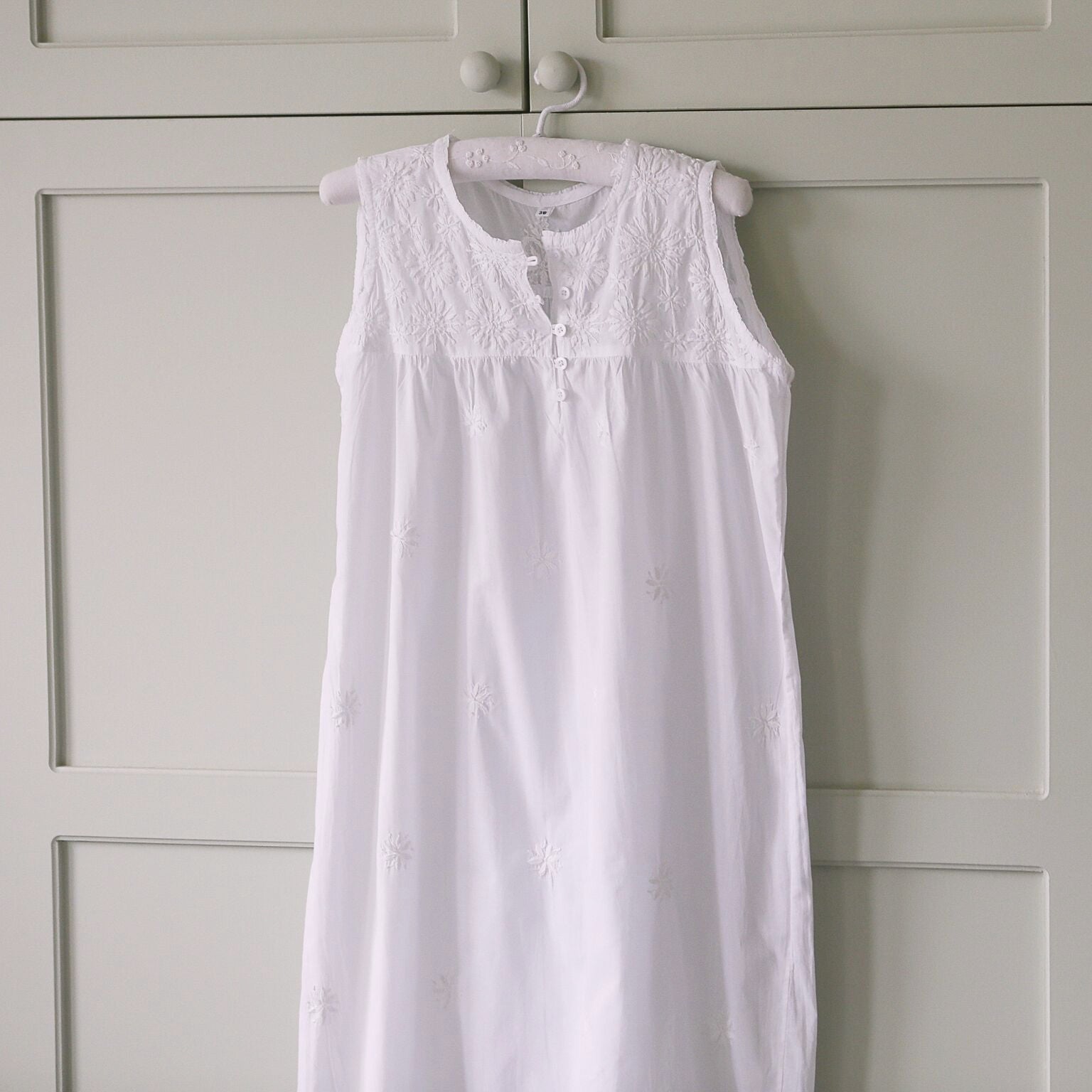 Sleeveless Nightie - White Embroidery